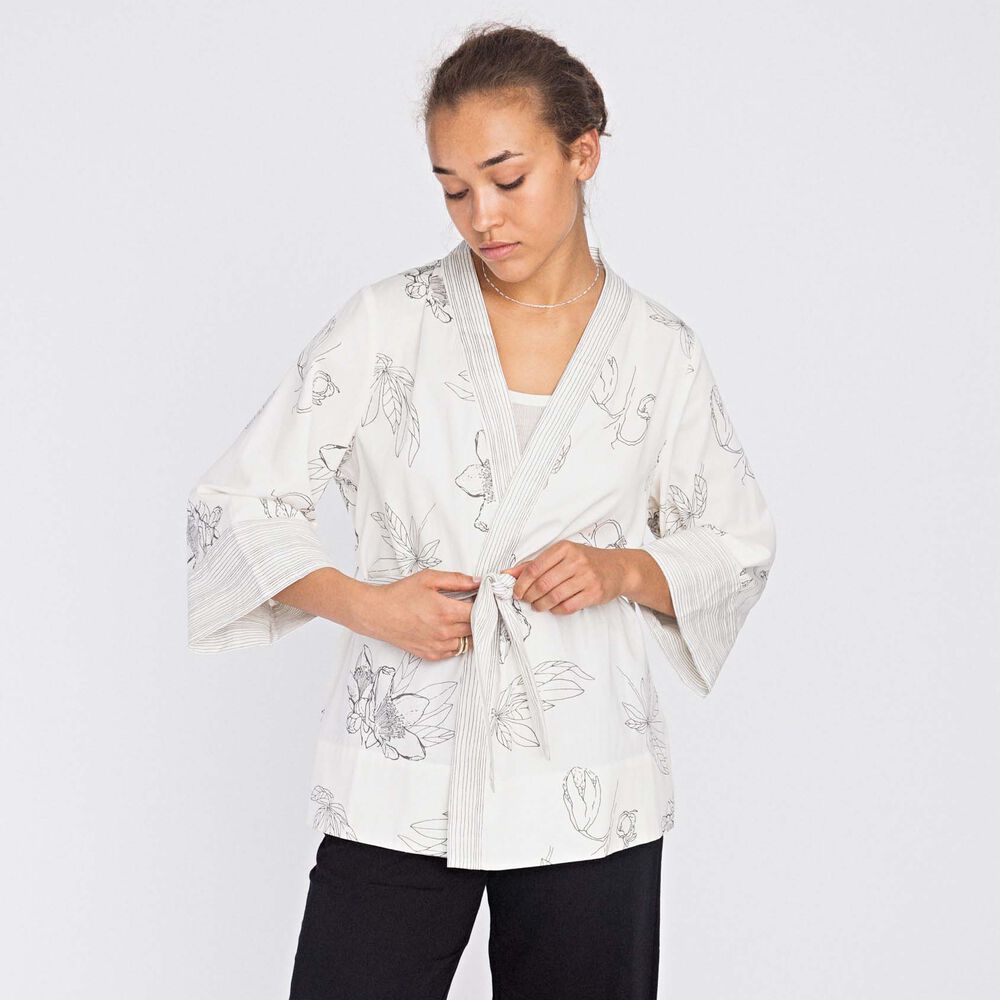 Loungewear kimono, flowers, hi-res